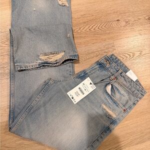 Zara Distressed Low rise Boyfriend Jeans